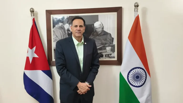 মার্কিন নিষেধাজ্ঞা, জ্বালানি অবরোধে কিউবার অর্থনীতি ও স্বাস্থ্যব্যবস্থা বিপর্যস্ত, তবু সার্বভৌমত্ব নিয়ে আপস করবে না হাভানা দাবি রাষ্ট্রদূতের